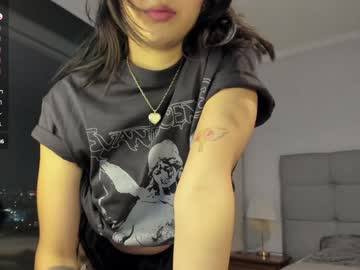 girl
        yourfreakygirl cam image #4389089