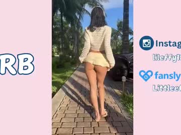 girl
        little_effy18_ cam image #4389596