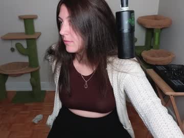 girl
        alexa_dream cam image #3413531