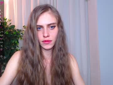 girl
        little__cutiee cam image #796880