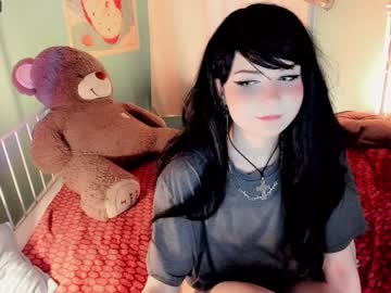 girl
        ronnie_neko cam image #1285754