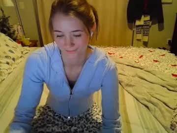 girl
        katynowhere cam image #3820465