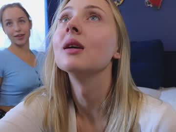 couple
        sweetestluna cam image #3123144