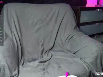 girl
        sarah__marlow__ cam image #567125