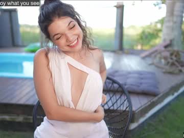 girl
        loollypop24 cam image #2387089