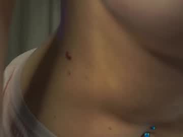 girl
        audreycarvin cam image #4551994