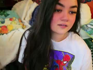 girl
        annatigarr cam image #2415225