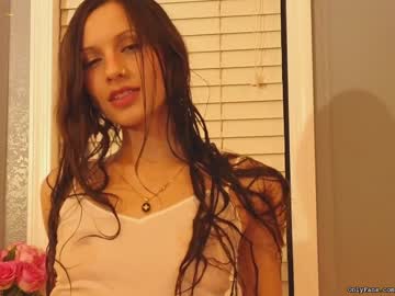 girl
        _stella_rose_ cam image #2316395