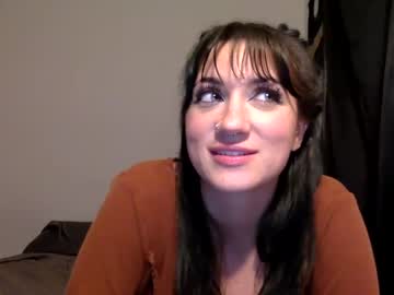 girl
        sage_crystal cam image #1489014