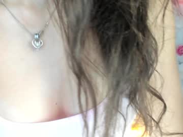 girl
        babyaylin cam image #4458052