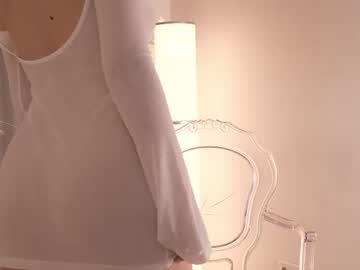 girl
        motherlode_ cam image #4474782