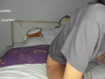 girl
        lonelly_lolly98 cam image #2674622