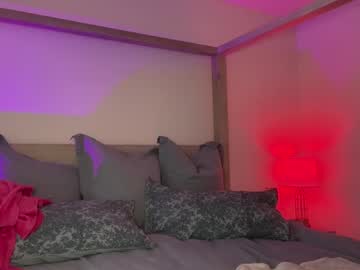 girl
        sarahjonesx cam image #4144042