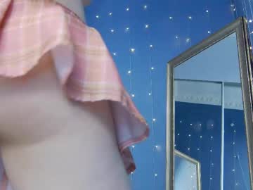 girl
        kriskras__ cam image #4505788