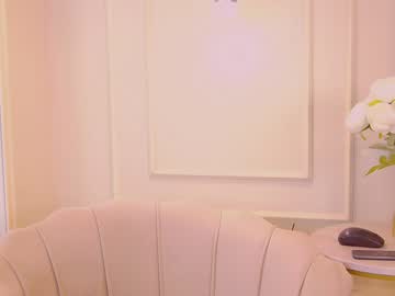 girl
        gwenbanks cam image #3516604