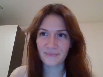 girl
        angelinafox1 cam image #1281692