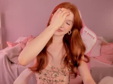 girl
        leahsthetics cam image #3006526