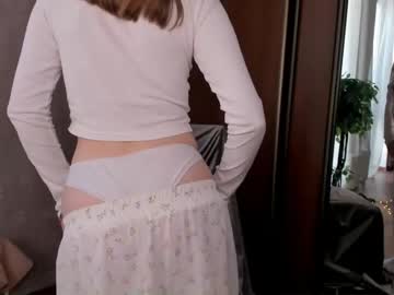 girl
        aiyanatrujillo cam image #2657845