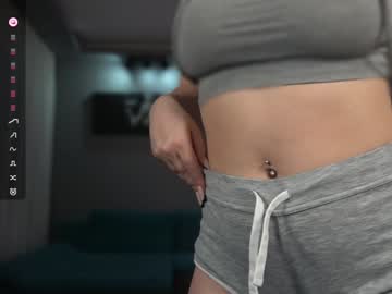 girl
        haileygrx cam image #4441430