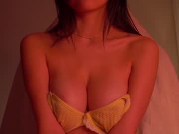 girl
        mystikei cam image #1599806