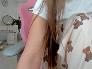 girl
        tiffanyhouston_ cam image #4103854