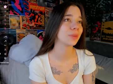 girl
        flirtykitty_ cam image #4165166