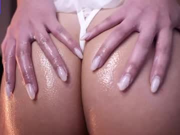 girl
        anniehillofficial_ cam image #4198075