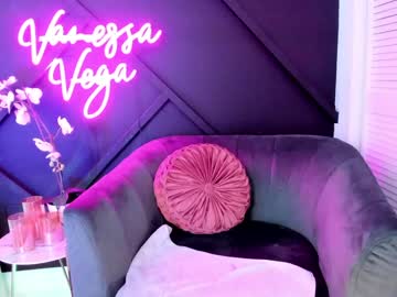 girl
        vanessa_vega cam image #688222