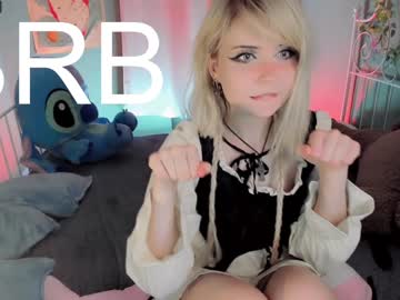 girl
        ronnie_neko cam image #1462996
