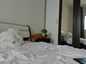 girl
        abbybunnyy cam image #825297