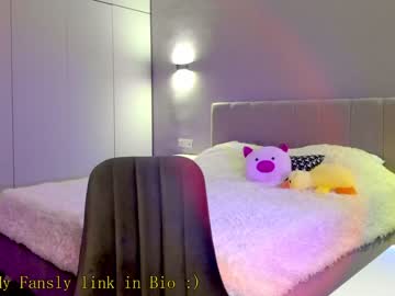 girl
        _passion_show_ cam image #190169