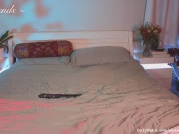 girl
        _stella_rose_ cam image #1823251