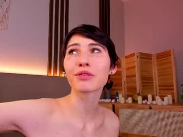 girl
        helenblash cam image #871085
