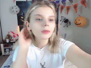 girl
        jessy_frey cam image #1907160