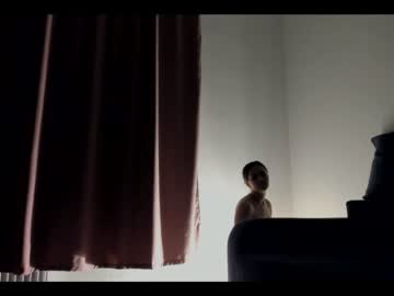 girl
        emilybatee cam image #965184