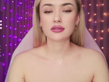 girl
        sandysweetie cam image #4303628