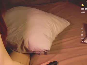 couple
        knock1knock cam image #4132739