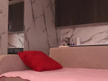 girl
        angella_kleee cam image #1417395
