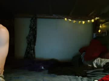 couple
        poundedsnowbunny cam image #2441148