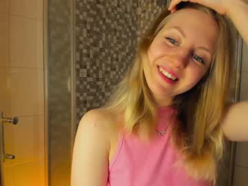 couple
        hotchillylovers cam image #1156274