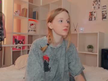 girl
        sun_shiiine cam image #2812260