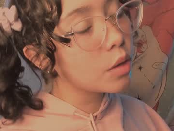 girl
        angelmoouth cam image #1768069