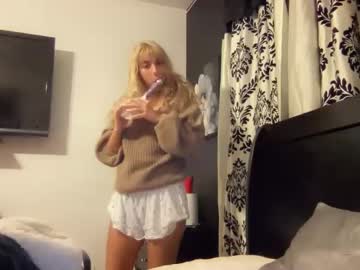 girl
        avamonroexo cam image #1388398