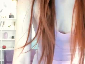 girl
        polly_strawberry cam image #365712