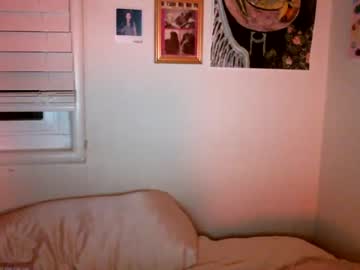 girl
        honeybear00 cam image #580934