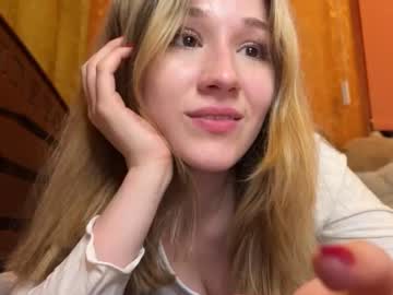 girl
        juicy_rich_ cam image #851380