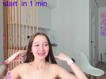 girl
        sirena_princess cam image #3076014