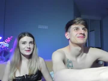 couple
        oliver_chloe cam image #2703241