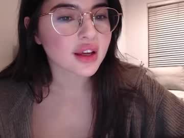 girl
        playnofuckinggames cam image #3794226