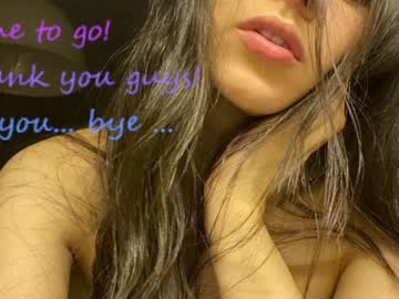 girl
        lucie_beltran cam image #1034688